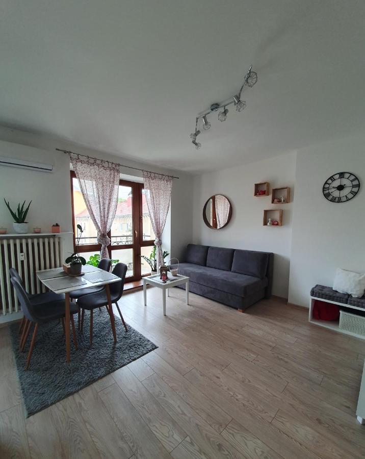 Emily Apartment Košice Buitenkant foto