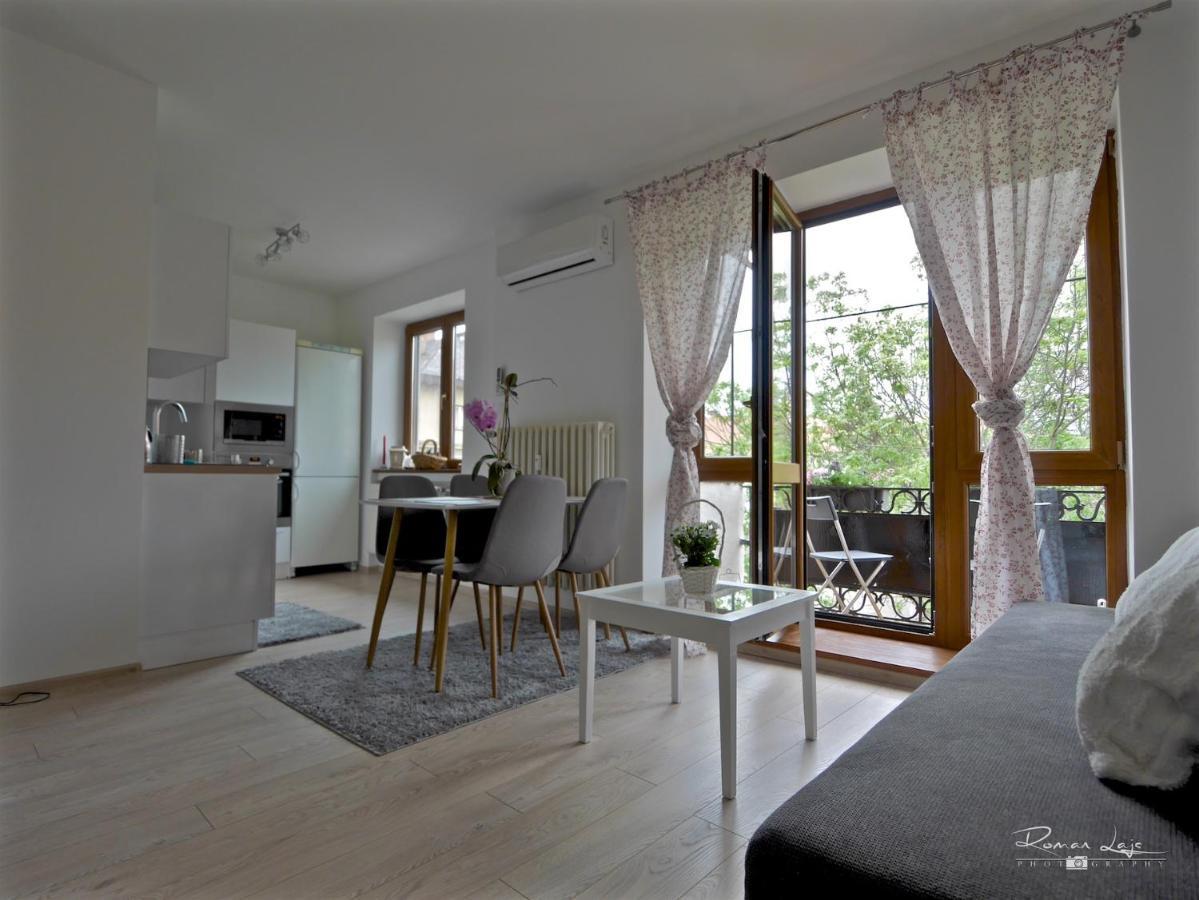 Emily Apartment Košice Buitenkant foto