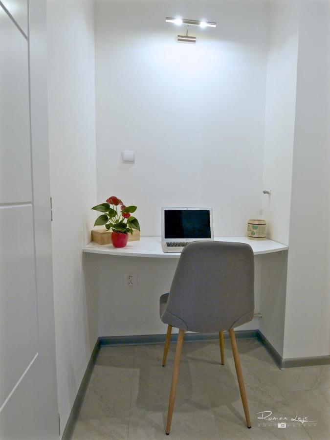 Emily Apartment Košice Buitenkant foto